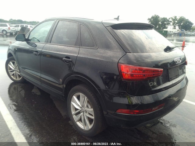 WA1ECCFS7JR013438 Audi Q3 Premium/sport Premium