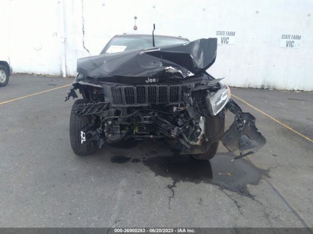 1C4RJFAG4GC317064 Jeep Grand Cherokee Laredo