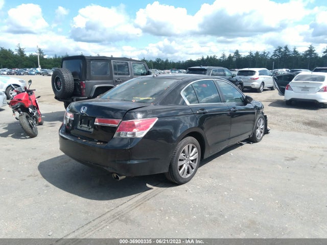 2011 HONDA ACCORD SDN EX-L VIN: 1HGCP2F86BA053687