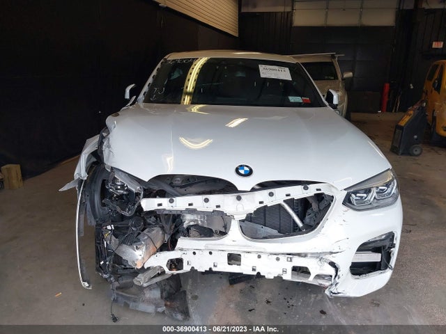 2021 BMW X4, VIN: 5UX2V5C03M9E28036