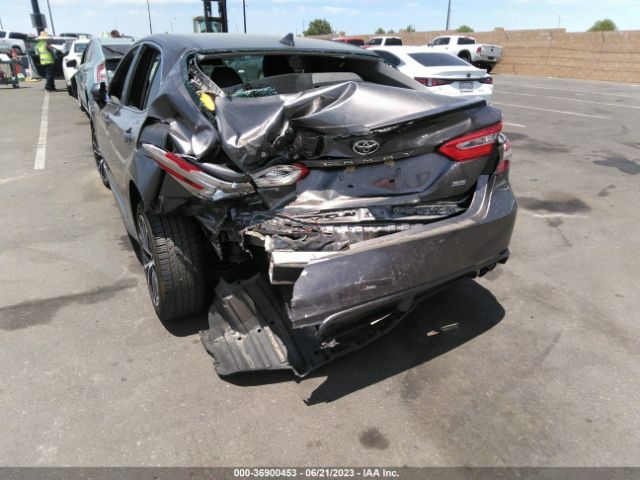 4T1B11HKXKU828193 Toyota CAMRY SE