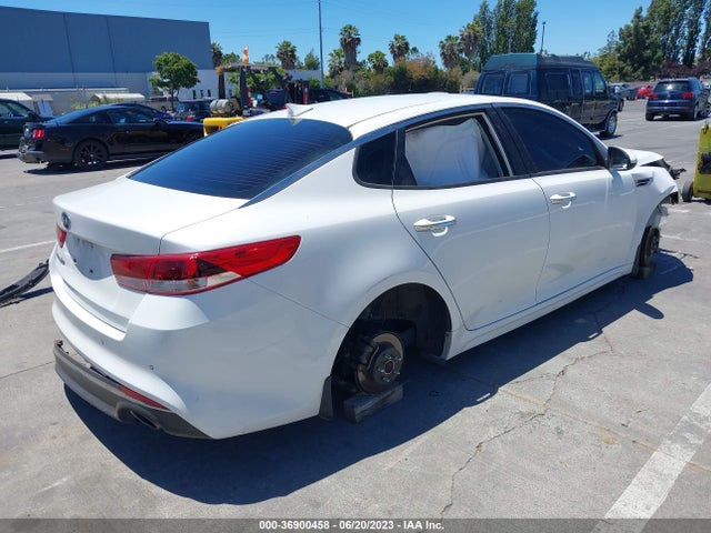 KIA Optima Lx 2018 KNAGT4L38J5212763 Image 10