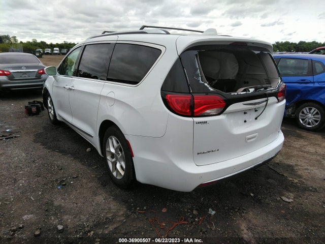 2C4RC1BG3JR123040 Chrysler Pacifica Touring L