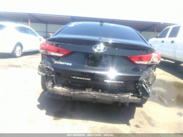 2018 HYUNDAI ELANTRA SEL VIN: 5NPD84LF0JH226934
