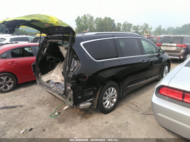 2C4RC1BG6JR352358 Chrysler Pacifica Touring L