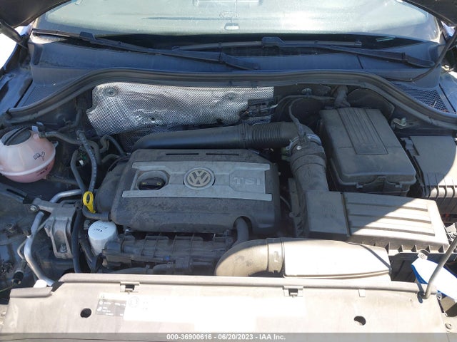 WVGAV7AX0GW007947 Volkswagen Tiguan R-line