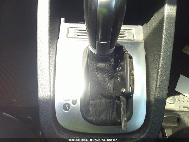 3VWD17AJ5EM299999 Volkswagen Jetta Sedan Se W/connectivity