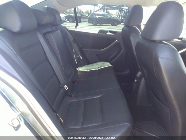 3VWD17AJ5EM299999 Volkswagen Jetta Sedan Se W/connectivity