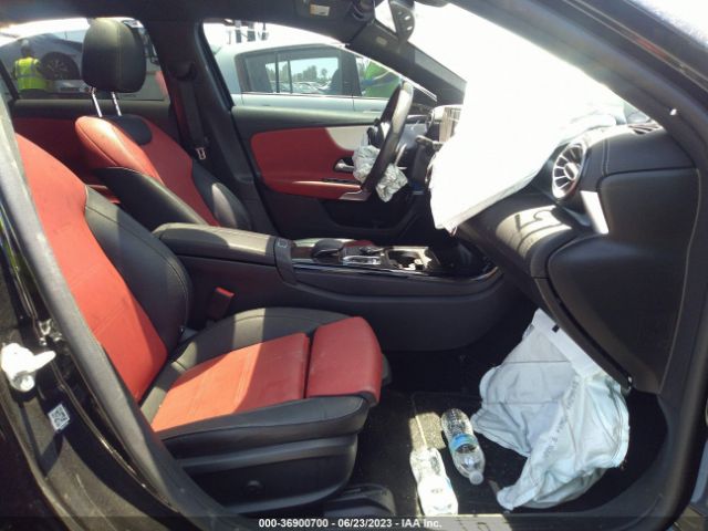 W1K3G4EB6LJ230186 Mercedes-Benz A-class A 220