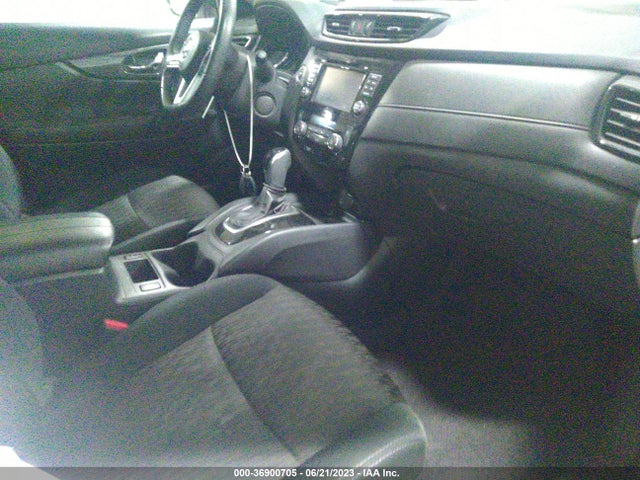 2017 NISSAN ROGUE SV VIN: 5N1AT2MV7HC771655