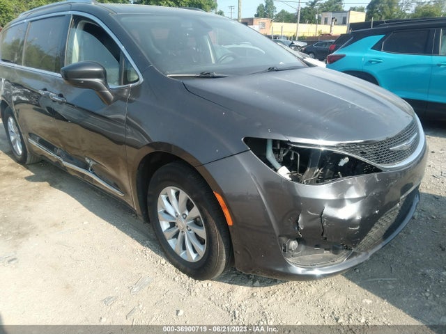 2C4RC1EG3JR136317 Chrysler Pacifica Touring L Plus