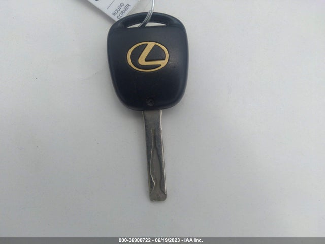 2003 LEXUS ES 300 VIN: JTHBF30G830106902