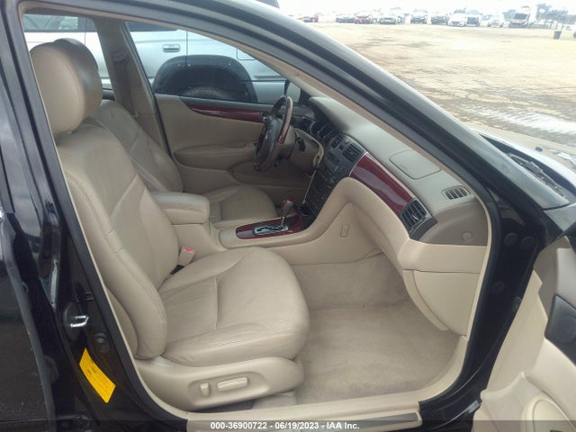 2003 LEXUS ES 300 VIN: JTHBF30G830106902
