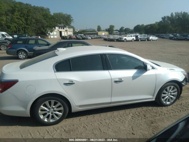 1G4GB5GRXGF100006 Buick Lacrosse Leather