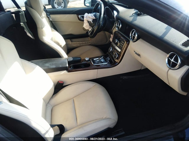 2016 Mercedes-Benz SLK-Class, VIN: WDDPK3JA0GF115793