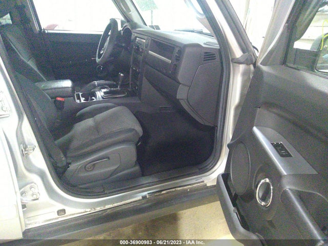 2010 JEEP COMMANDER SPORT VIN: 1J4RG4GK2AC130454