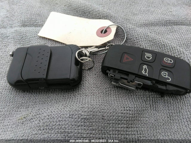 SALYA2EX3KA211023 Land Rover RANGE ROVER VELAR