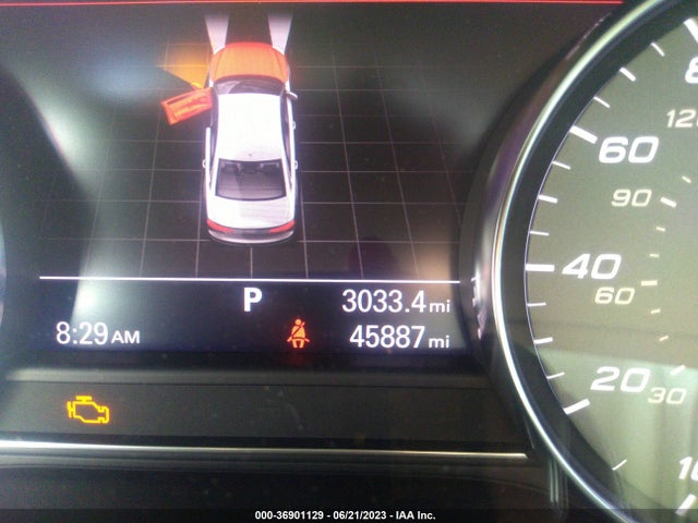 2015 Audi S8, VIN: WAUK2AFD5FN008235