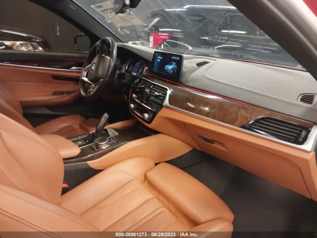 WBAJE7C32HG887010 BMW 5 Series 540i Xdrive
