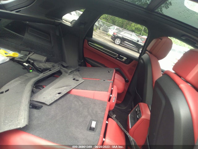 Porsche Cayenne Gts 2023 WP1AG2AY4PDA18535 Image 8