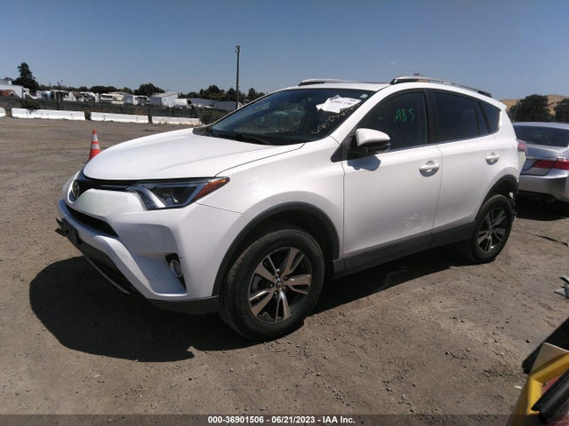 2017 TOYOTA RAV4 XLE VIN: JTMWFREV4HJ144061