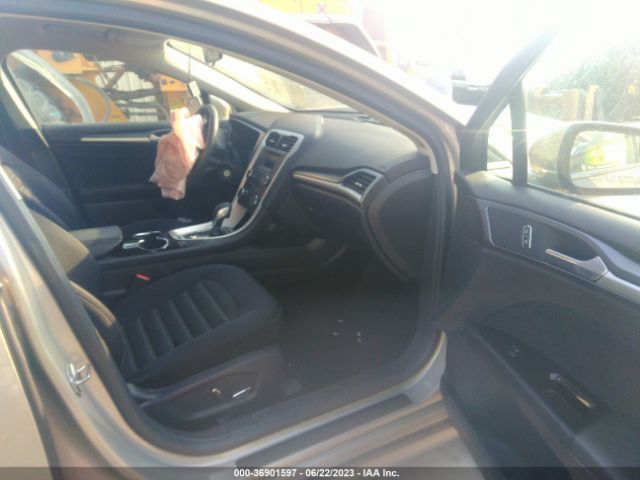3FA6P0H70FR192431 Ford FUSION SE
