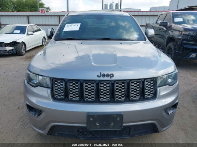 1C4RJEAG1JC391785 Jeep Grand Cherokee Altitude