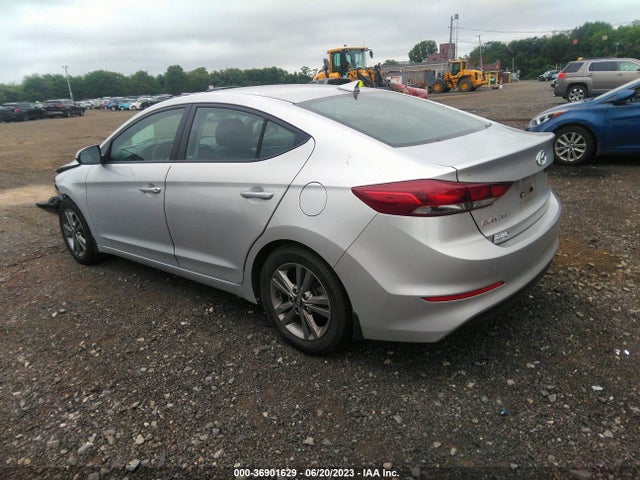 2018 HYUNDAI ELANTRA SEL VIN: 5NPD84LF9JH389257