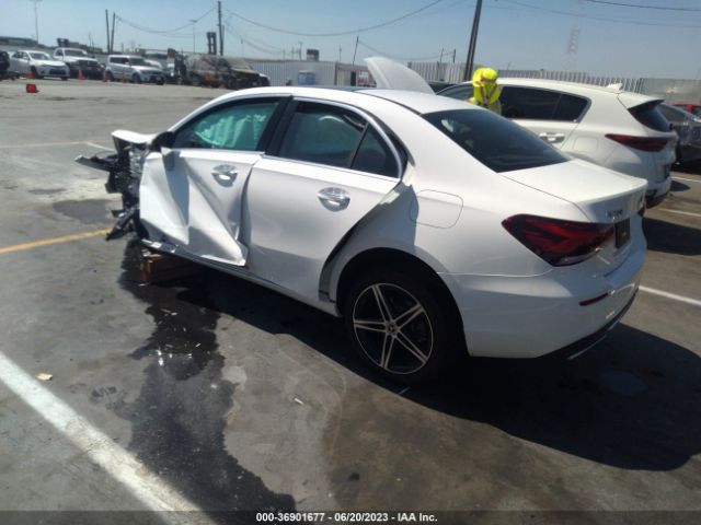 W1K3G4EB6NJ365879 Mercedes-Benz A-class A 220