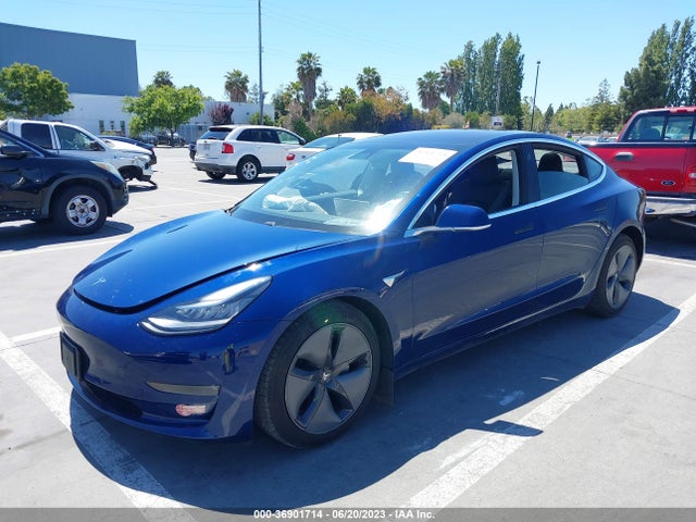 Tesla Model 3 Range Battery 2018 5YJ3E1EAXJF022676 Image 2
