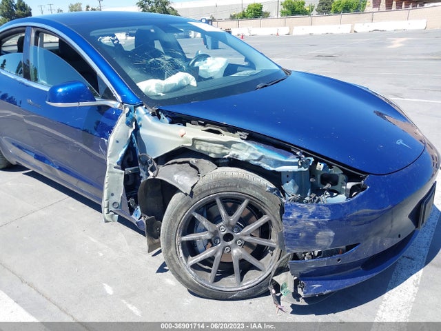 Tesla Model 3 Range Battery 2018 5YJ3E1EAXJF022676 Image 14