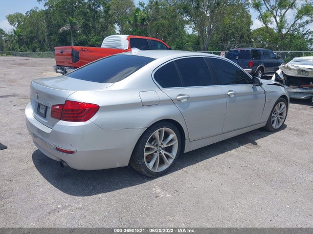 WBA5B1C51FG126135 BMW 5 Series 535i