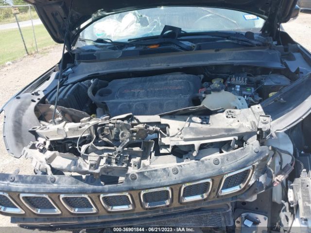 3C4NJCCB4JT486592 Jeep Compass Limited