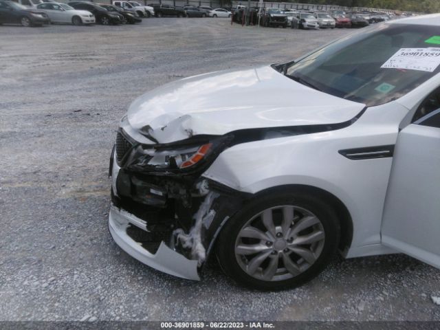 5XXGM4A79FG443972 KIA Optima Lx