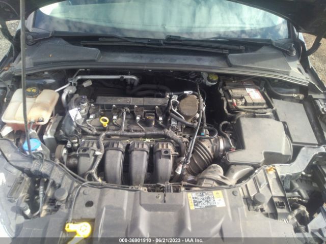 1FADP3F22FL263093 Ford FOCUS SE
