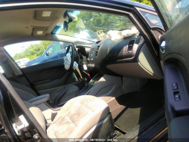 KNAFK4A65F5394151 KIA FORTE LX