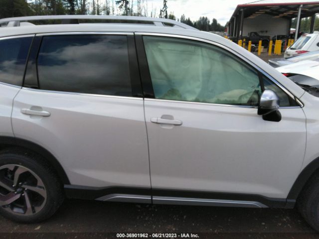 JF2SKARC5NH449013 Subaru Forester Touring