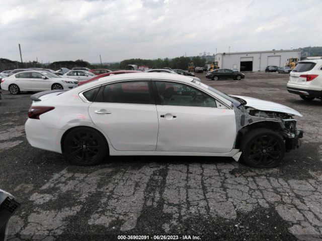 1N4AL3AP3JC207349 Nissan Altima 2.5 Sr