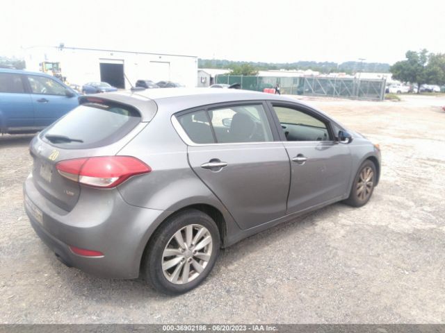 KNAFX5A82E5239984 KIA Forte 5-door Ex