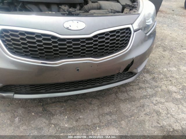 KNAFX5A82E5239984 KIA Forte 5-door Ex