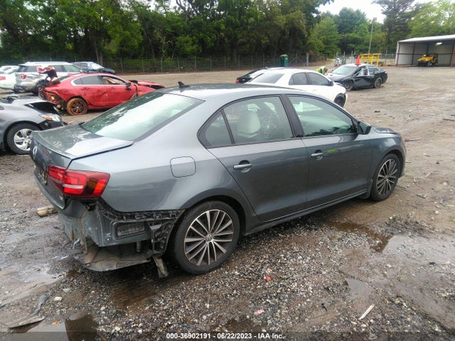 3VWB17AJ8GM412967 Volkswagen Jetta Sedan 1.8t Sport