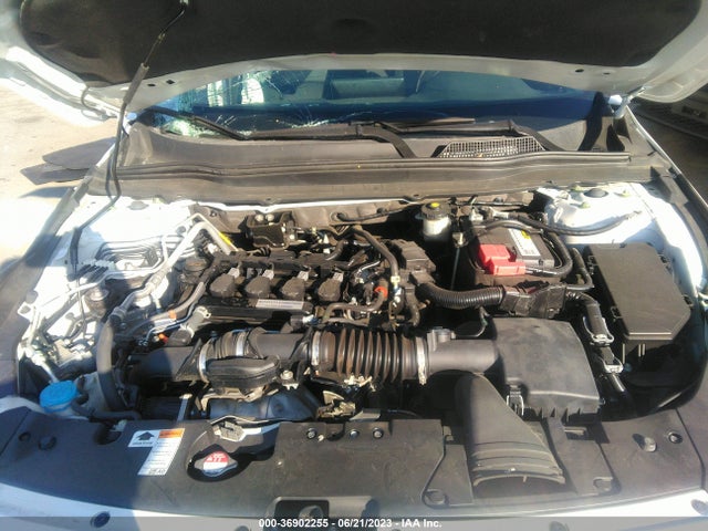 2018 HONDA ACCORD SEDAN LX 1.5T VIN: 1HGCV1F19JA123281