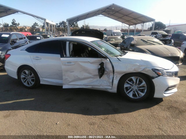 2018 HONDA ACCORD SEDAN LX 1.5T VIN: 1HGCV1F19JA123281