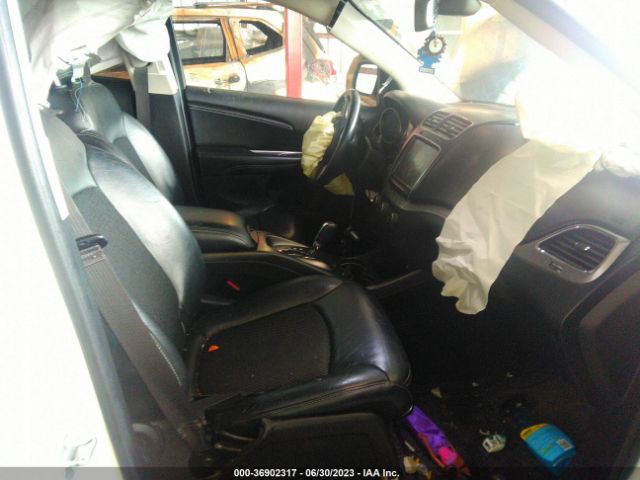 3C4PDCGG1KT803462 Dodge Journey Crossroad