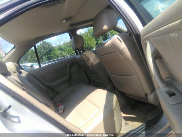 2002 INFINITI G20 LUXURY VIN: JNKCP11A32T503365