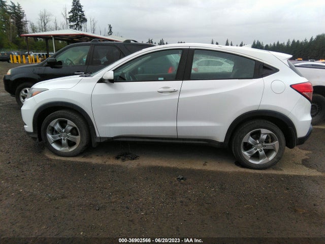 Honda HR-V LX 2017 3CZRU6H34HM702550 Image 6