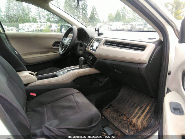 Honda HR-V LX 2017 3CZRU6H34HM702550 Image 11