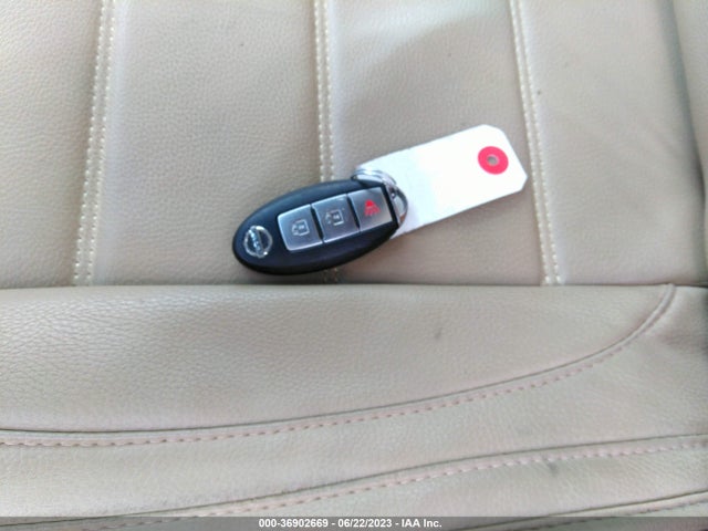 2008 NISSAN PATHFINDER LE VIN: 5N1AR18B48C660120