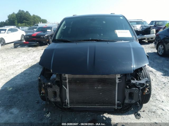 2C4RDGEG2JR284488 Dodge Grand Caravan Gt