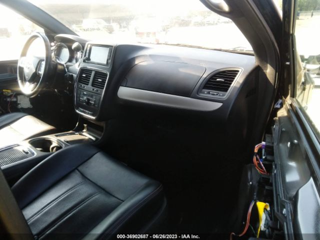 2C4RDGEG2JR284488 Dodge Grand Caravan Gt